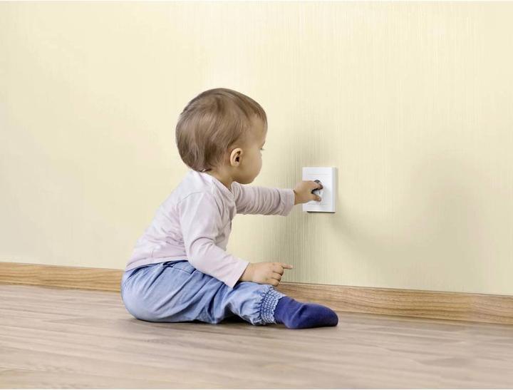 Actual product image Reer Socket protector white 10 pieces pack