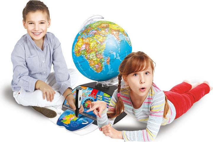 Actual product image Clementoni Interactive globe