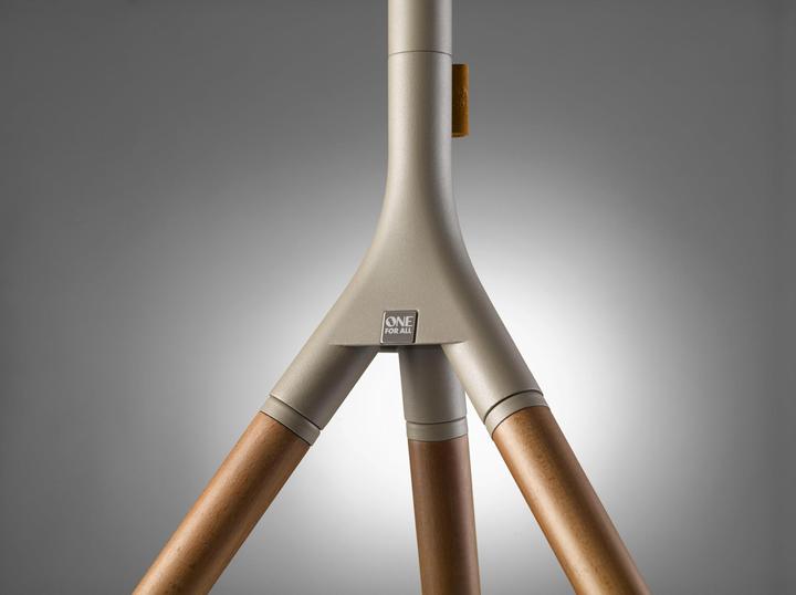 Actual product image One for All Tripod (Universal, 65", 30 kg)