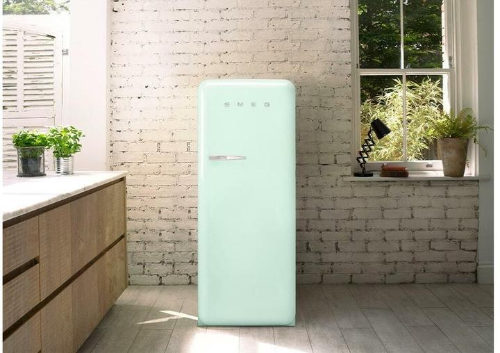 Image du produit Smeg Style rétro FAB28LPG5 (270 l)