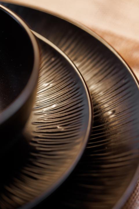Actual product image Mikasa Jardin Midnight 12-Piece Stoneware Dinner Set, Black (12 Piece)