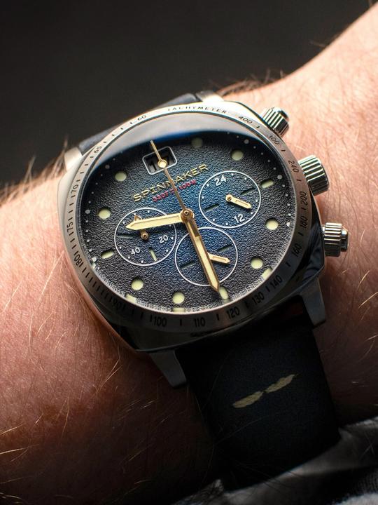 Actual product image Spinnaker SP-5068-03 Hull Chronograph 42mm 10ATM (Chronograph, 42 mm)