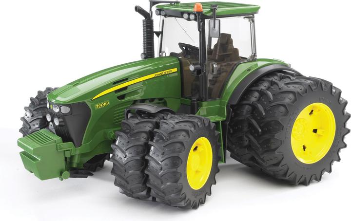 Produktbild Bruder John Deere 7930 mit Zwillingsbereifung