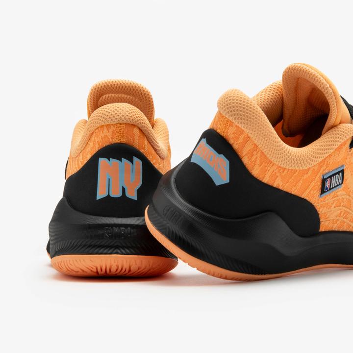 Produktbild Tarmak Kinder Basketball Schuhe niedrig NBA Knicks - Fast 900 Low-1 orange (38)