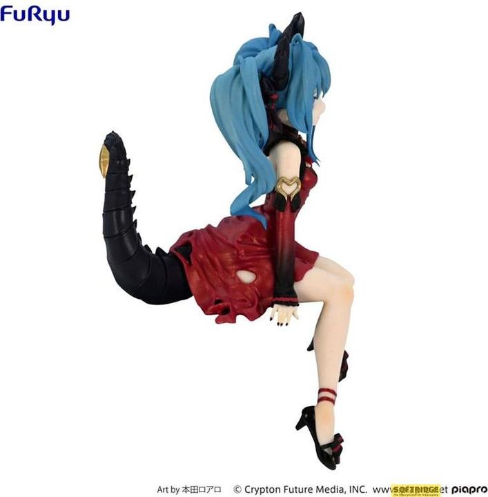 Actual product image Furyu HATSUNE MIKU - Villain Couleur Rouge - Statuette Noodle Stopper 16cm