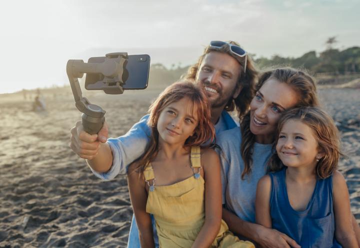 Produktbild DJI Osmo Mobile 3 Combo mit Case (0.23 kg)