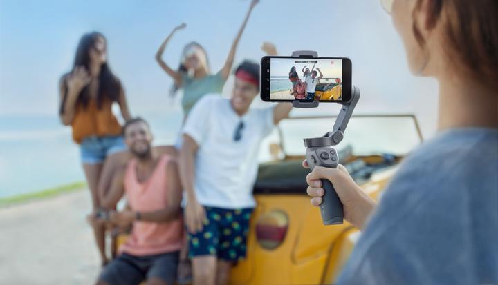 Produktbild DJI Osmo Mobile 3 Combo mit Case (0.23 kg)