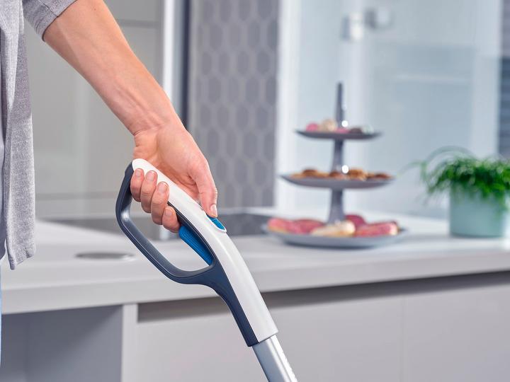 Produktbild Leifheit Set Akku-Saugwischer Regulus Aqua PowerVac inkl. Zubehör