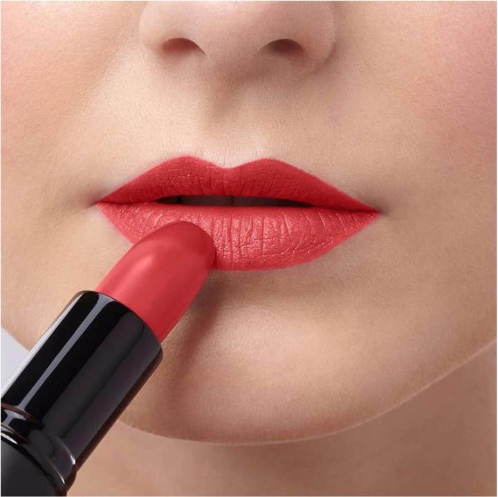 Actual product image Artdeco Perfect Mat (116 poppy red)