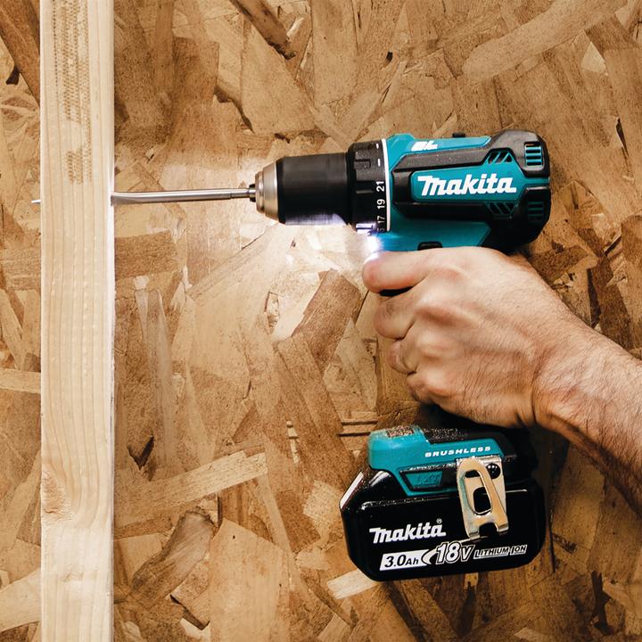 Actual product image Makita Cordless drill screwdriver (Rechargeable battery operated)