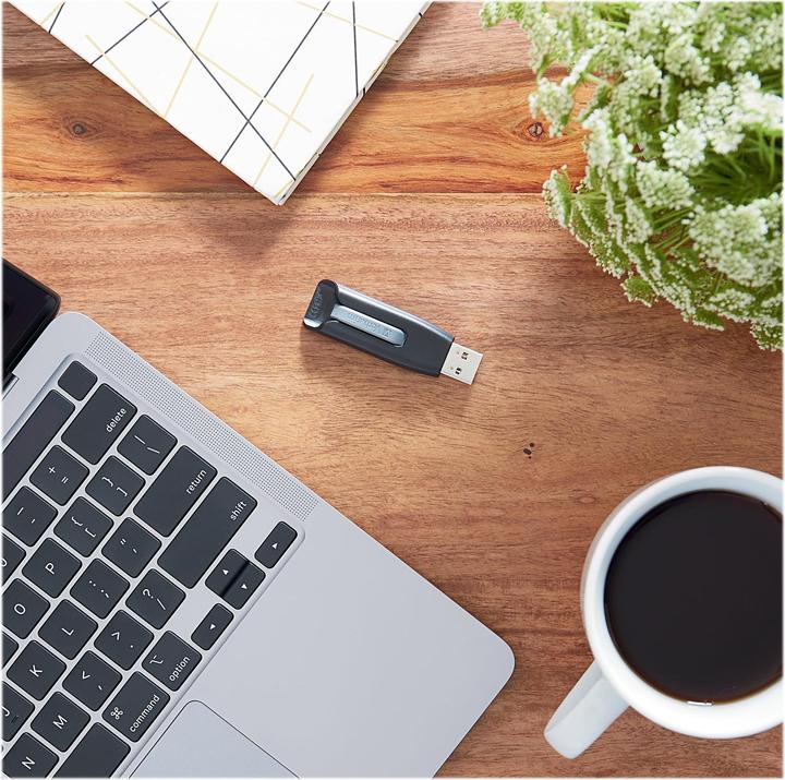 Actual product image Verbatim Store 'n' Go V3 (32 GB, USB-A, USB 3.1)