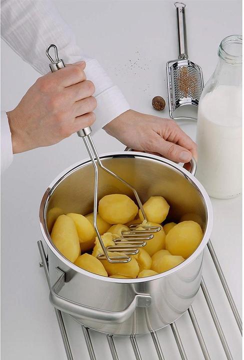 Produktbild WMF Kartoffelstampfer 29cm Profi Plus Edelstahl teilmattiert