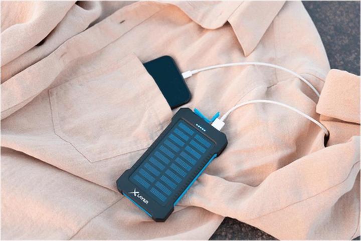 Immagine prodotto Xlayer Powerbank PLUS Solar Black/Blue 8000mAh (8000 mAh, 5 W, 29.60 Wh)
