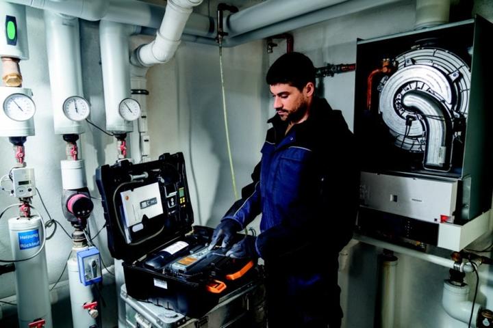 Productafbeelding Testo 0563 3240 71 Druklekmeter Profi Set 324 Gas+Wa