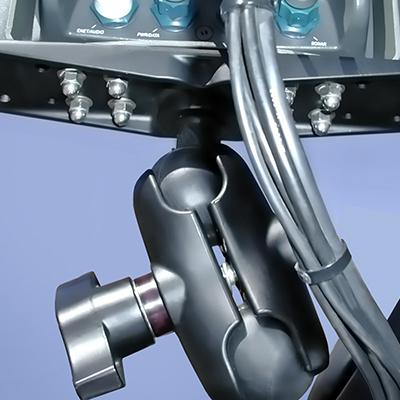 Actual product image RAM Mounts Hinge support round base 3.7"/3"X11"