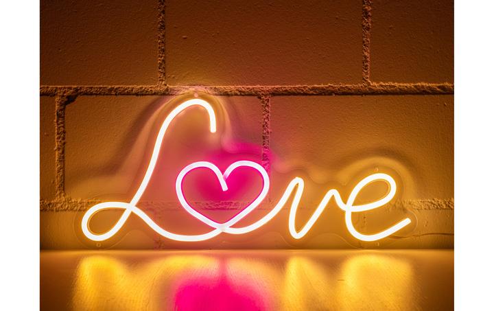 Actual product image Vegas Lights Neon Sign Love (43 cm, Indoor)