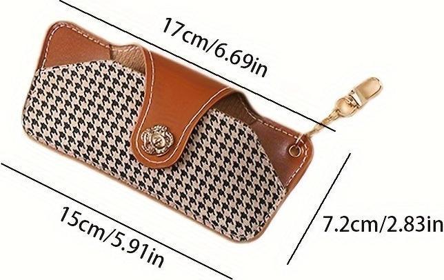 Image du produit Only-Bags.Store Étui à lunettes simple en cuir PU avec chaîne - design moderne et minimaliste pour la portabilité
