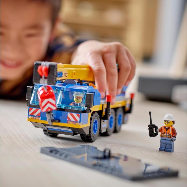 Actual product image LEGO All Terrain Crane (60324, LEGO City)