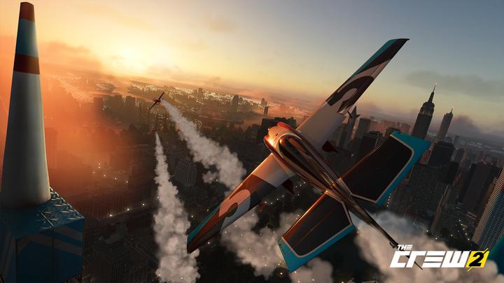 Actual product image Ubisoft The Crew 2 (PS4, EN)