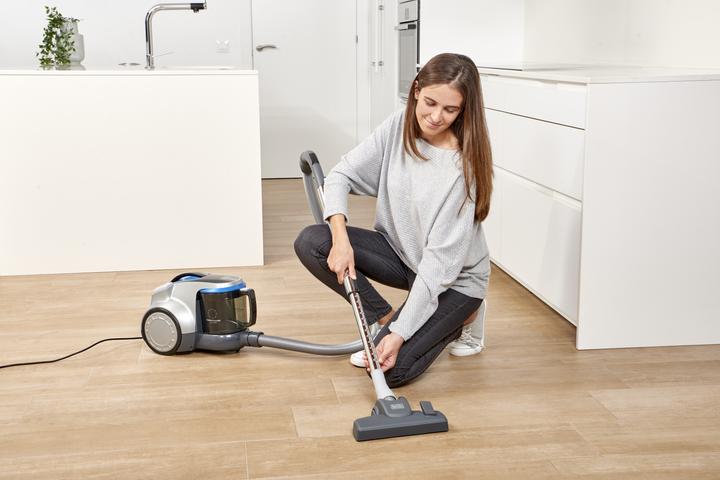 Produktbild Black & Decker BXVML700E