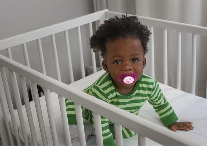 Actual product image MAM Day & Night Nuggi Silikon 6-16 Monate 2x Original 1x Night (1 x, 6 - 16 M.)