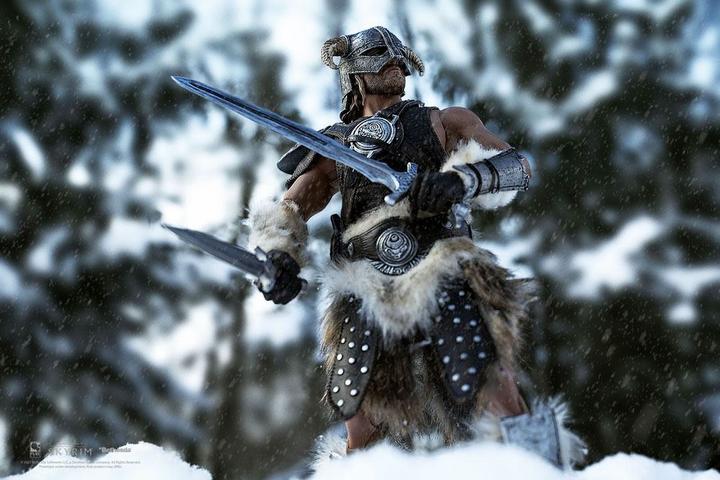 Actual product image Purearts The Elder Scrolls V: Skyrim - Deluxe Dragonborn 1:6 Scale Figure