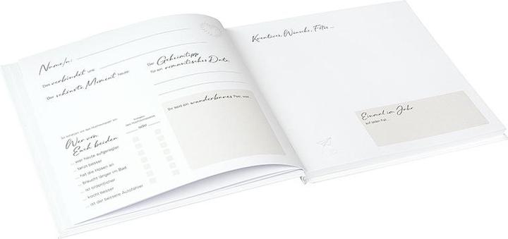 Actual product image Goldbuch Gästebuch Hochzeit Blütenliebe weiss (20 x 24.5 cm)