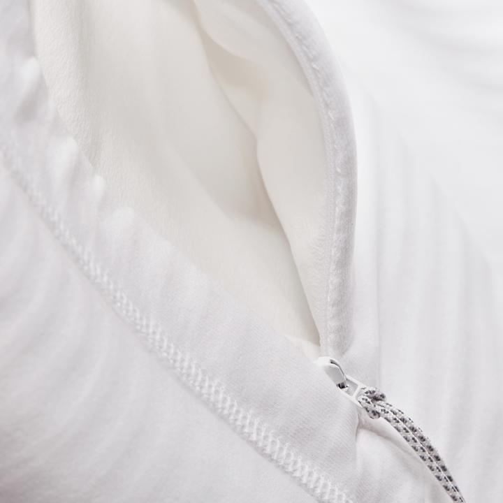 Actual product image Mammut Taiss Light ML Hooded Jacket Women (L)