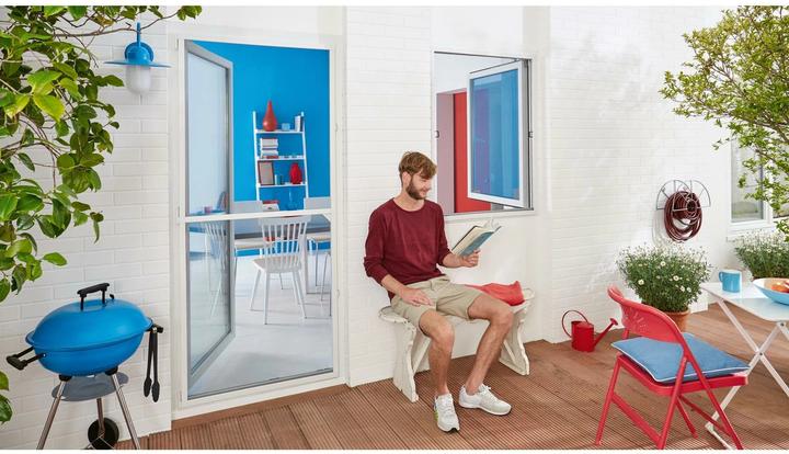 Produktbild tesa Insektenschutz Alu COMFORT für Türen, XL Insektengitter (120 x 240 cm)