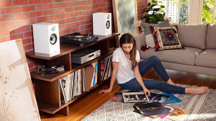 Actual product image Bowers & Wilkins 607 (1 pair)
