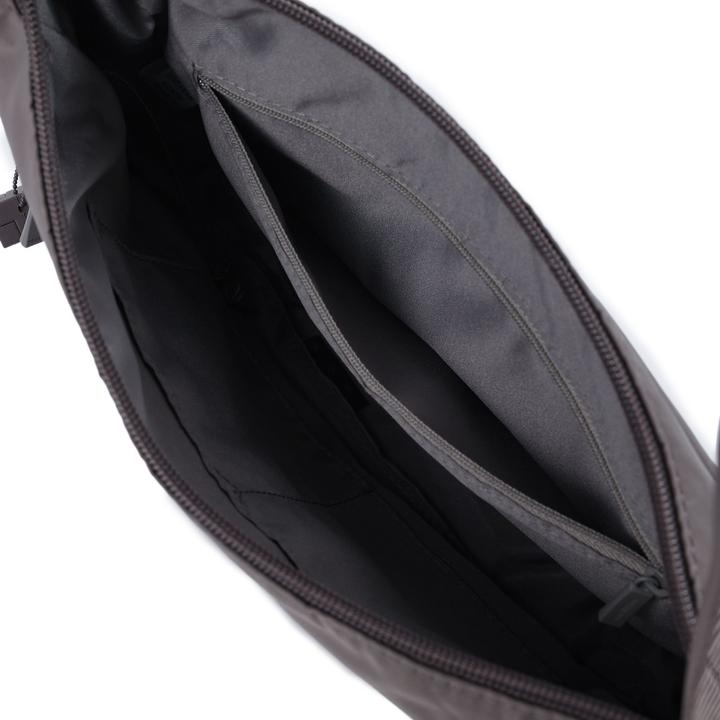 Actual product image Hedgren Harper??s -olkalaukku, seepia
