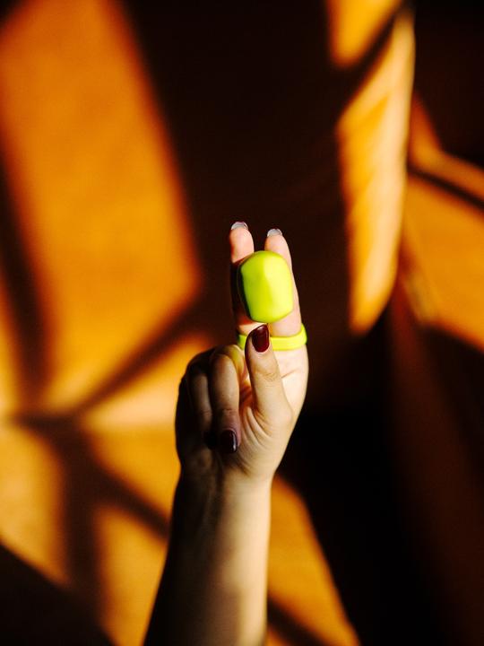 Produktbild Dame Products Fin Finger Vibrator Citrus