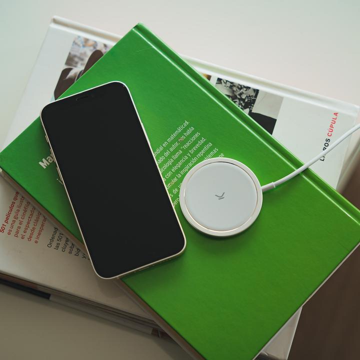 Image du produit KSIX Chargeur mural (20 W)
