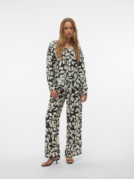 Actual product image Vero Moda VMGAJA High waist trousers Trousers (M)