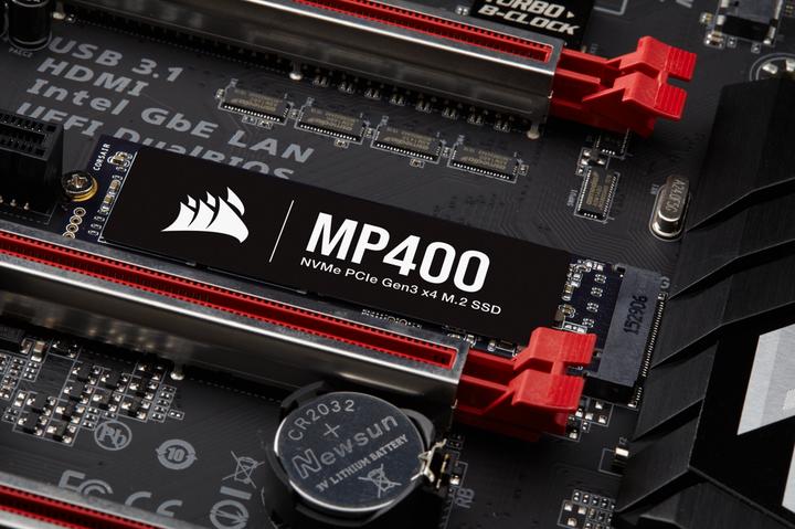 Produktbild Corsair MP400 (8000 GB, M.2 2280)