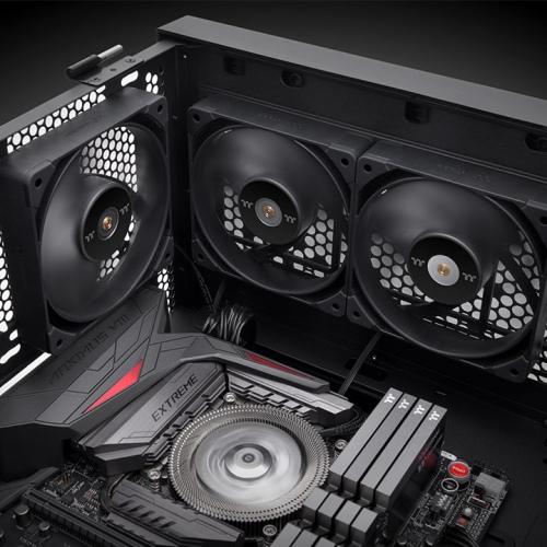 Image du produit Thermaltake TT TOUGHFAN 14 Pro 2er bk CL-F160-PL14BL-A (140 mm, 2 x)