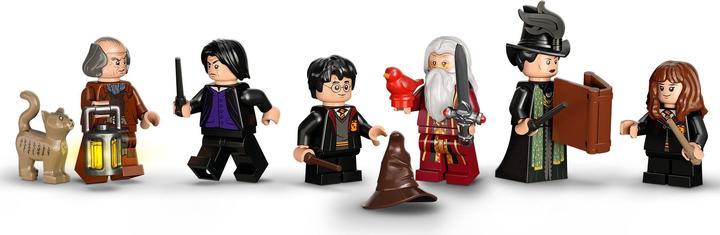 Actual product image LEGO Hogwarts: Dumbledore's office (76402, LEGO Harry Potter)