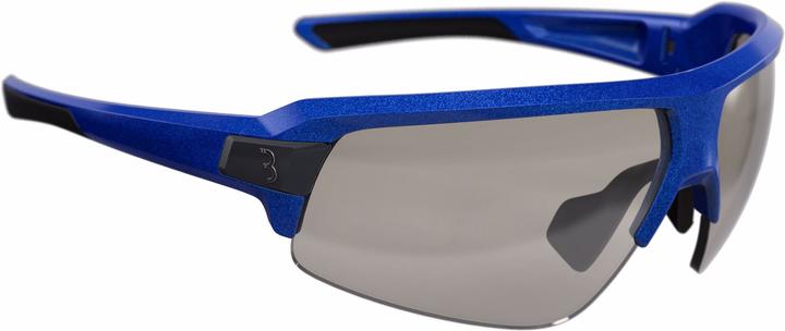 Bleu cobalt, émanations