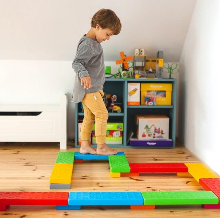 Produktbild Marioinex Bricks Junior Plattform 12 Stück + 16 Blöcke