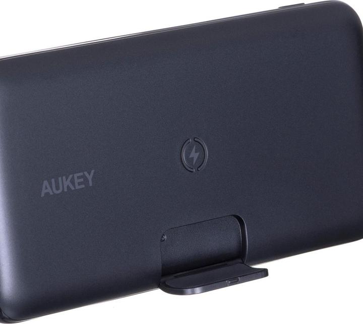 Produktbild Aukey PB-WL02 (10000 mAh, 18 W)