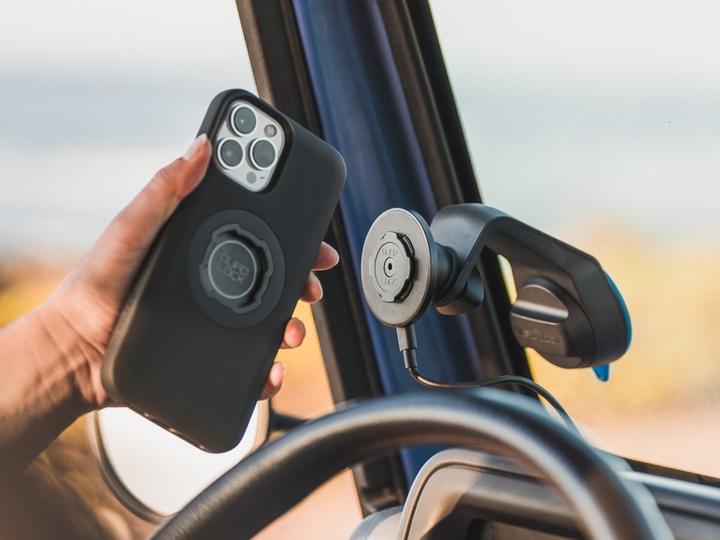 Immagine prodotto Quad Lock Testa di ricarica wireless per auto / scrivania - V2 (15 W)