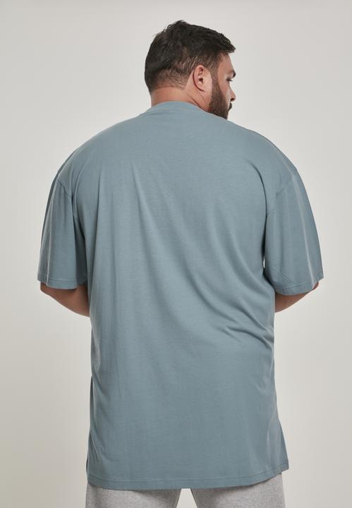 Actual product image Urban Classics Tall Tee (L)