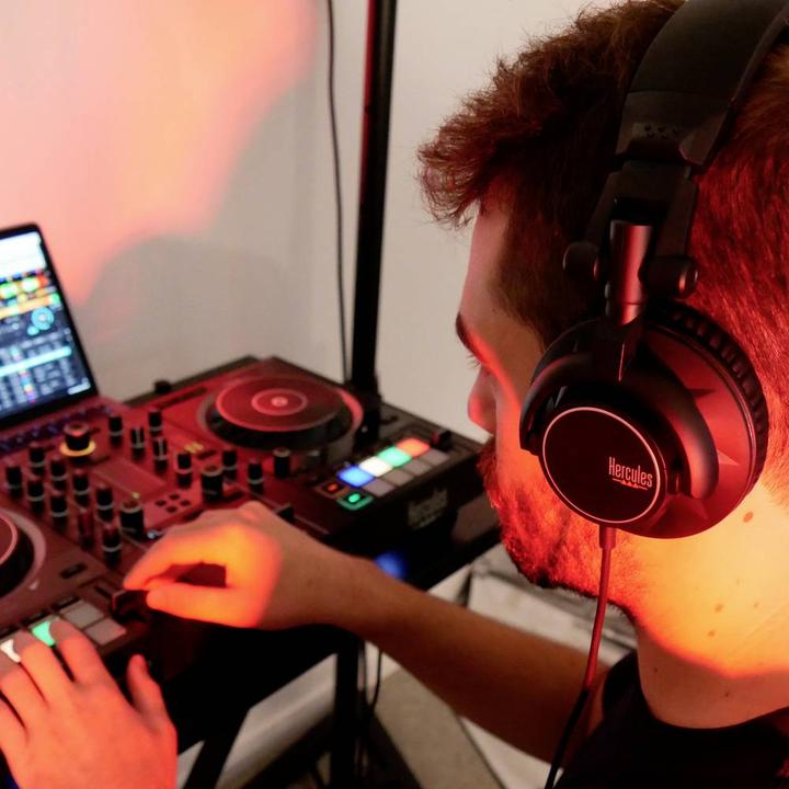 Actual product image Hercules HDP DJ60 (No noise cancelling, Cable)