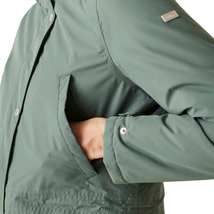 Actual product image Regatta Womens/Ladies Voltera Heated Waterproof Jacket (42 D)