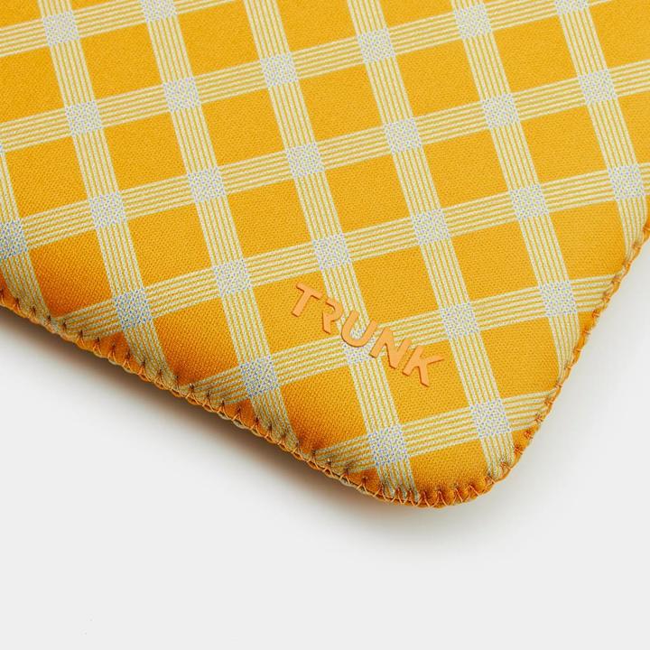 Image du produit Trunk Housse pour MacBook Pro & Air 13", tartan jaune curry (13", Apple)