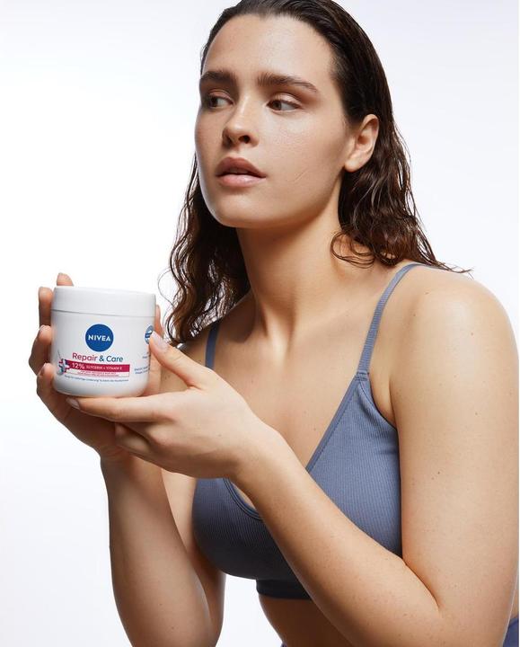 Produktbild NIVEA Repair & Care Intensive Repair (Körpermilch, Körpercreme, 400 ml)