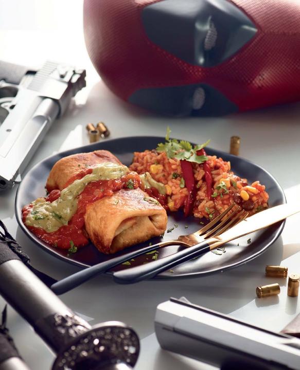Produktbild Panini HOLLYFOOD: 75 Rezepte für Filmfans, Serienjunkies, Geeks und Nerds (Deutsch, Tom Grimm, Katalin Sievers, Gerd Hemsing, 2019)