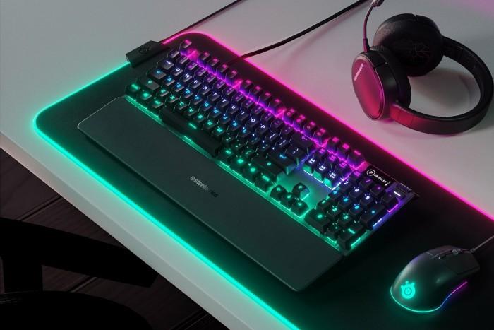 Immagine prodotto SteelSeries Apex 5 (DE, Cablato)