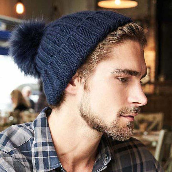 Immagine prodotto Beechfield Cappello in maglia Verbier per adulti con pompon di pelliccia sintetica (Taglia unica)