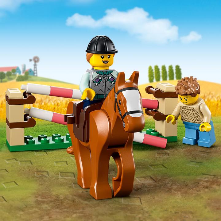 Actual product image LEGO SUV with horse trailer (60327, LEGO City)